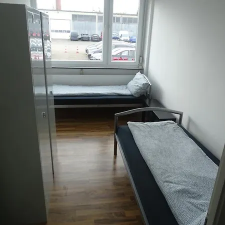 5 Monteurwohnung Messewohnung Fuer Bis Zu 8 Personen Apartment *
