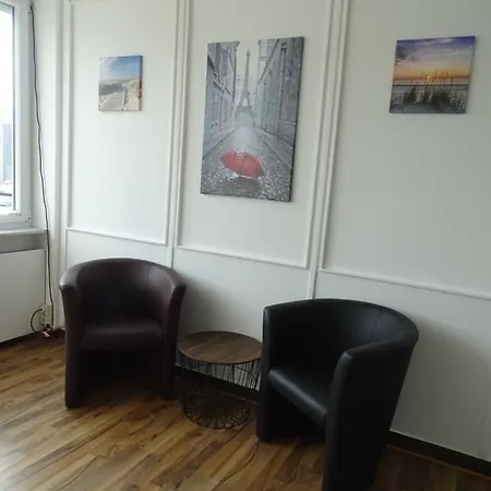 Apartment 5 Monteurwohnung Messewohnung Fuer Bis Zu 8 Personen *